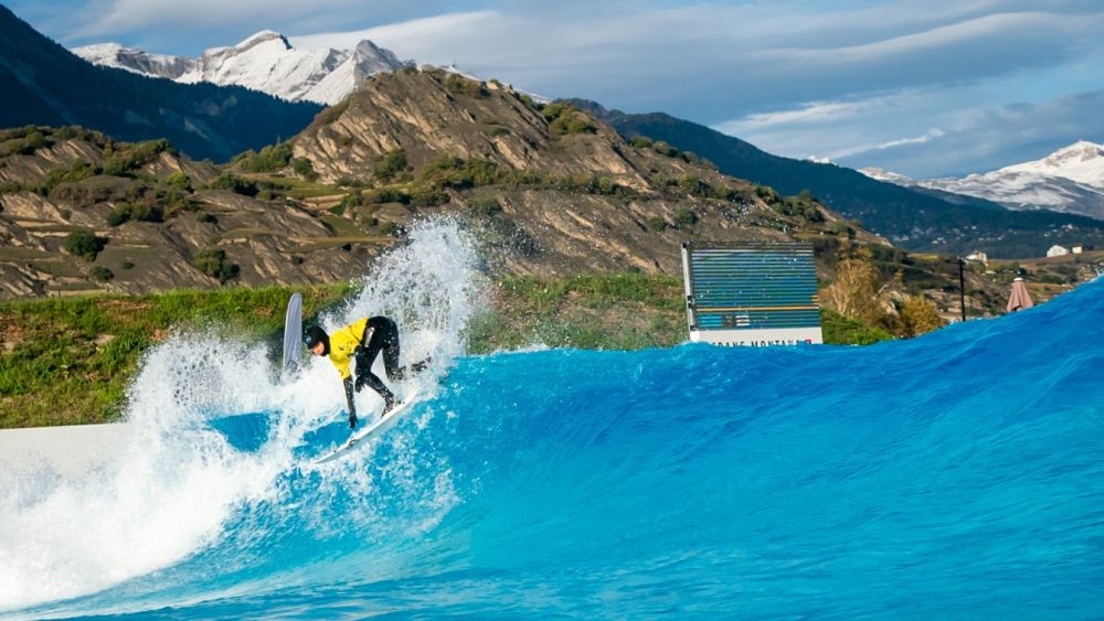 Snowless ski resorts turn to tobogganing, surfing and walking with eagles as climate warms